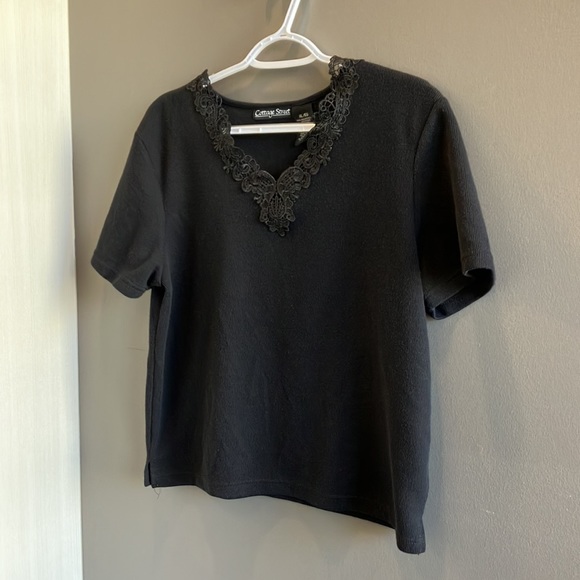 Cottage Street Women’s Short Sleeved Black Blouse Size XL - Picture 3 of 14
